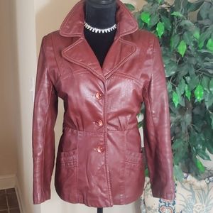 Vintage tailored  leather jacket!!